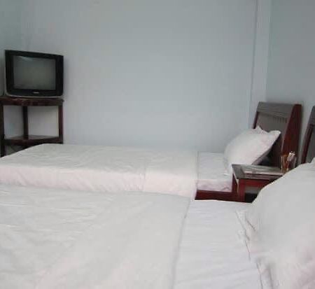 Hoa Cuc Xanh Mini Hotel Хюе Екстер'єр фото