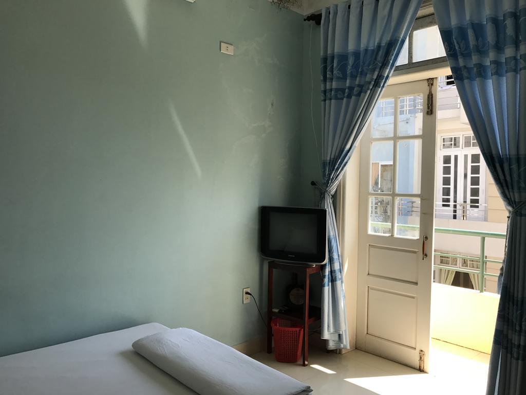 Hoa Cuc Xanh Mini Hotel Хюе Екстер'єр фото