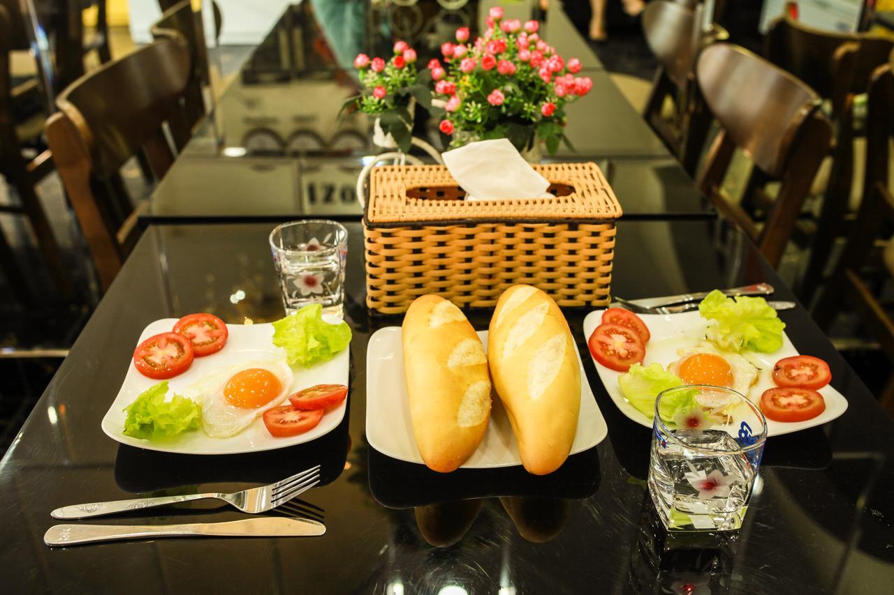 Hoa Cuc Xanh Mini Hotel Хюе Екстер'єр фото
