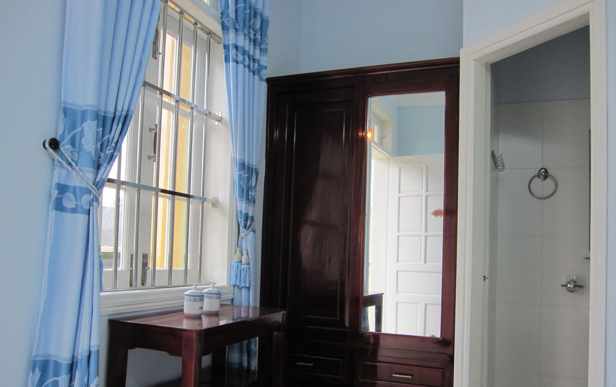 Hoa Cuc Xanh Mini Hotel Хюе Екстер'єр фото